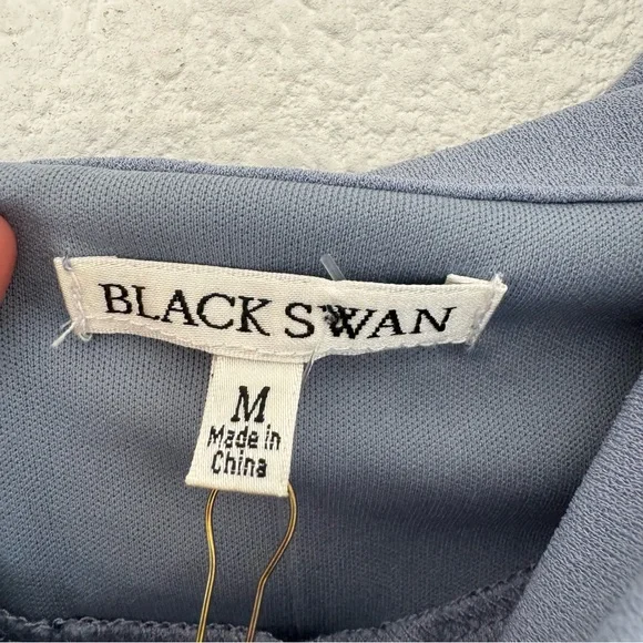 Black Swan New Off the Shoulder Periwinkle Dress Size‎ M - Picture 2 of 5